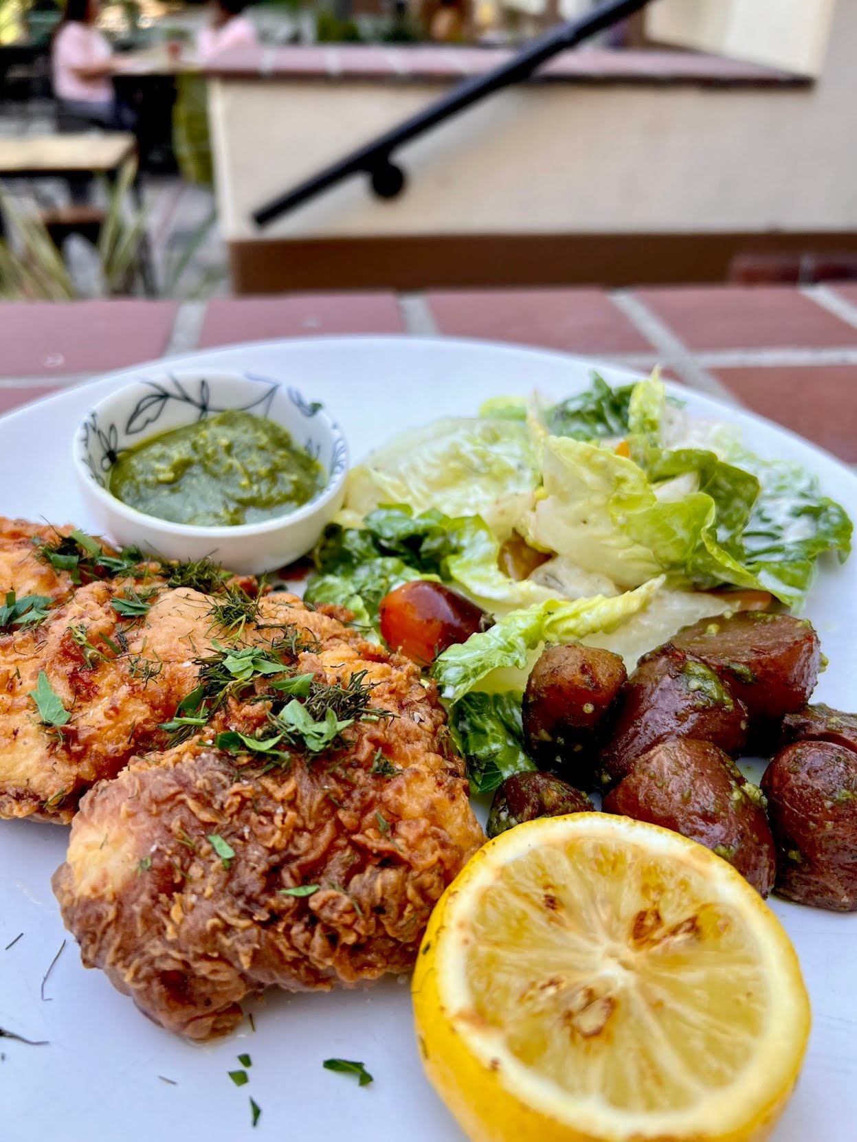 Traxx Restaurant by null