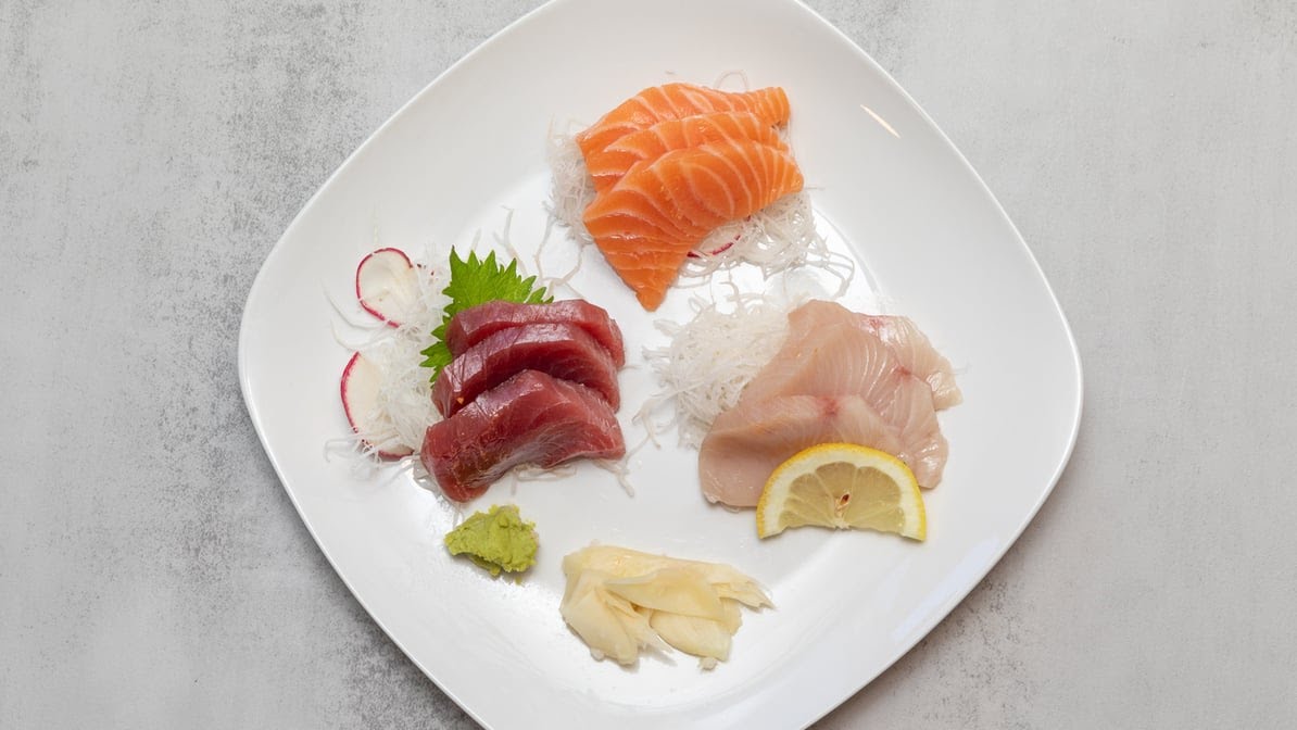 Raw Sushi Bistro by null