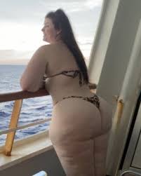 Giant white booty amateur jpg x Fat white booty