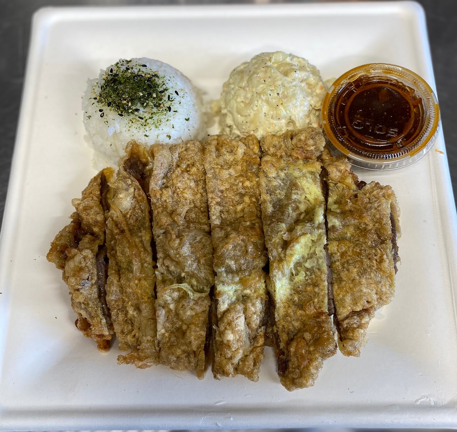 Hina’s Island Grindz and Catering LLC by null