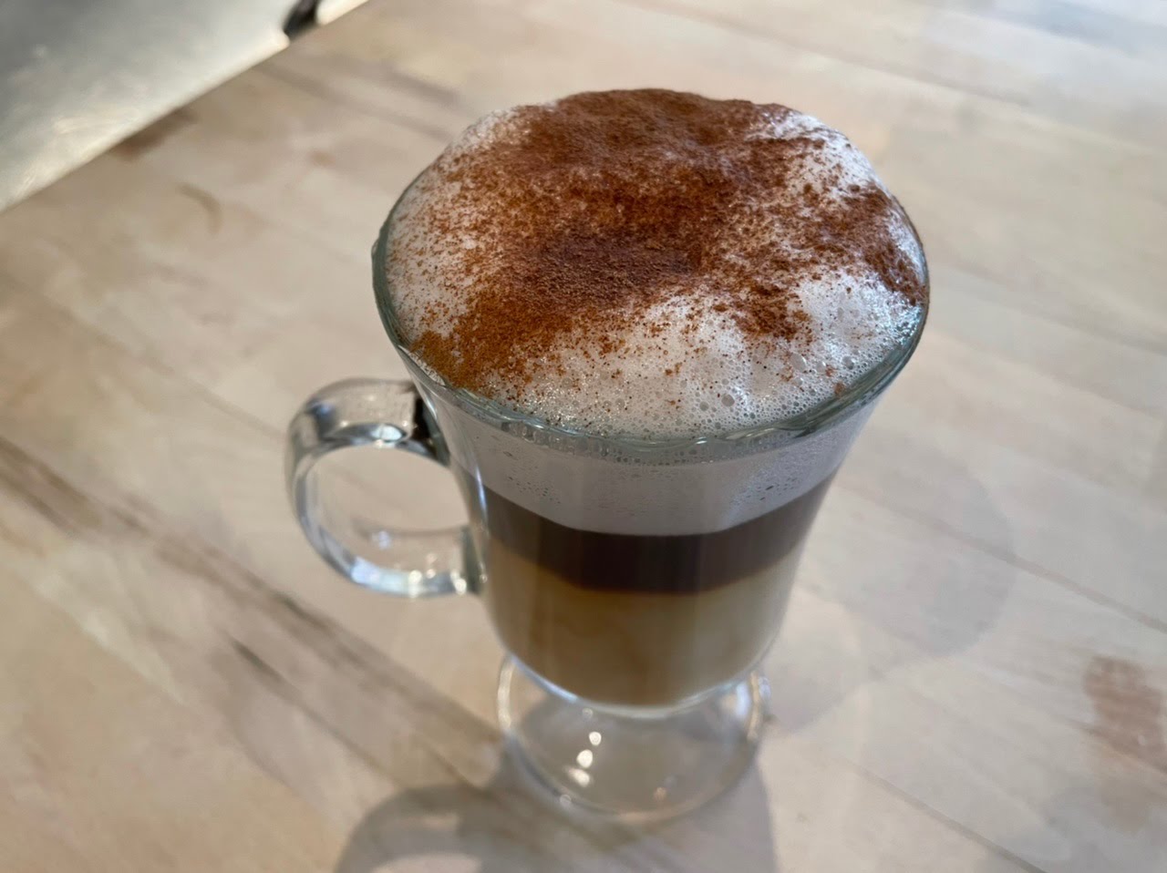 Le Petit Cafe by null