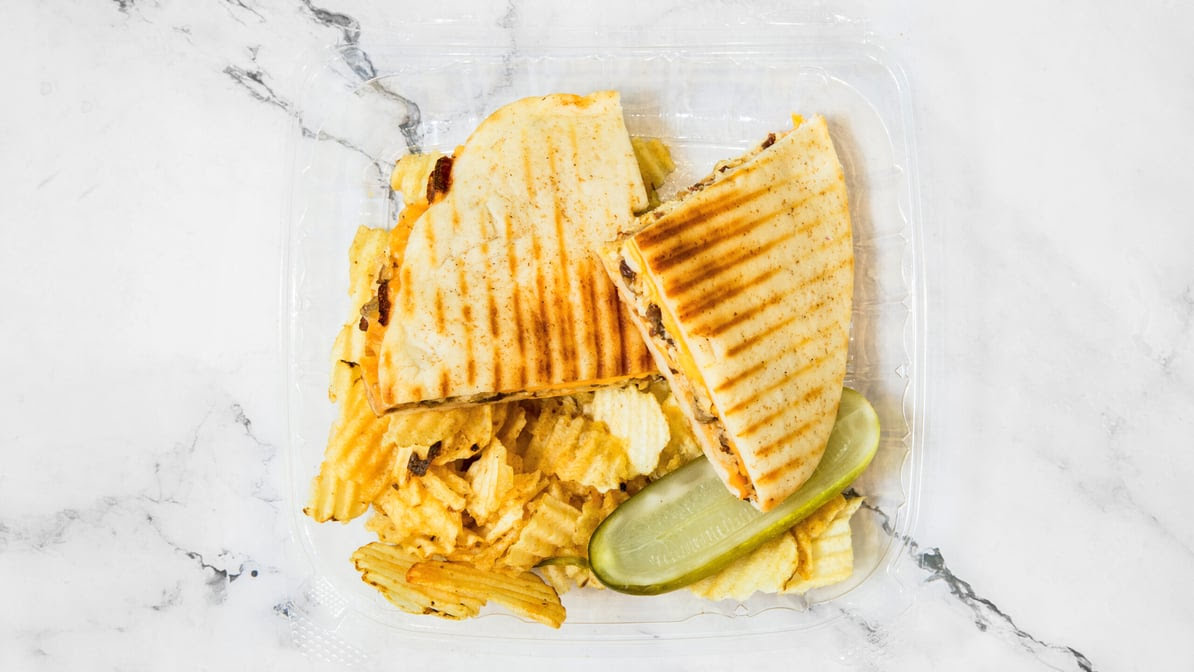 Luscious Market Deli by null