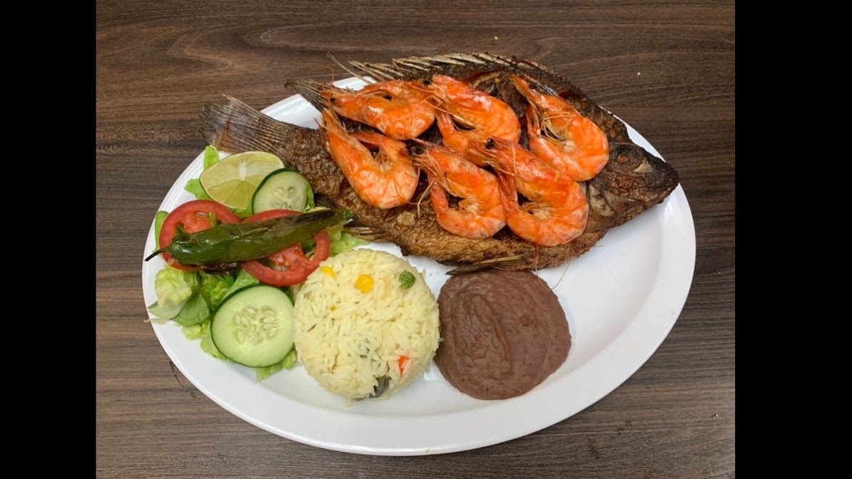 Seydi’s Pupuseria & Grill by null