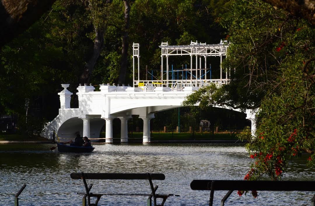 Tres de Febrero Park by Google