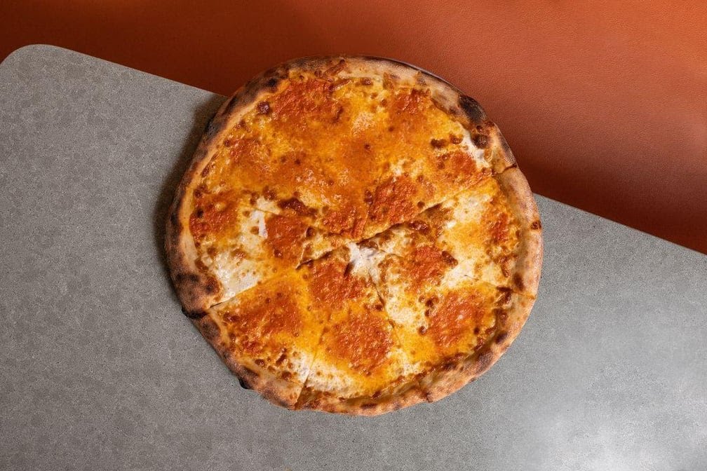 Norm's Pizza by null