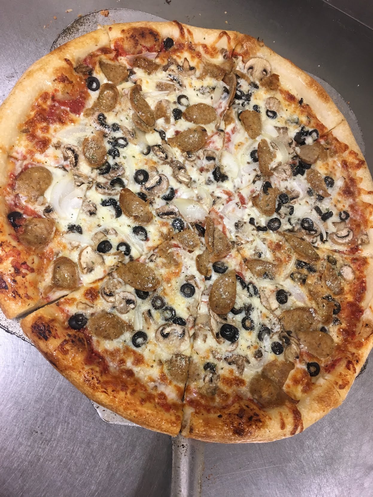 Mezza Luna Pizzeria by null