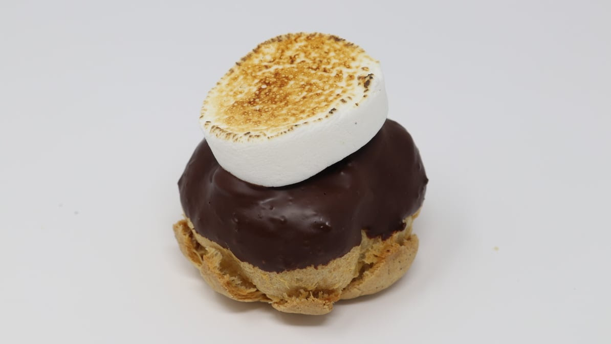 Beard Papa's by null