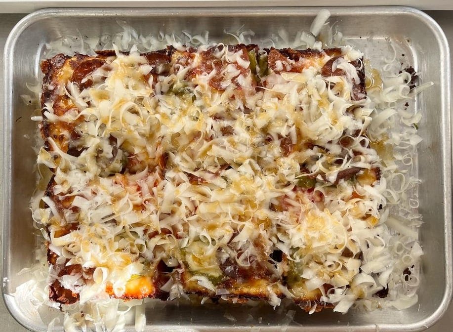 Wrecktangle Pizza by null