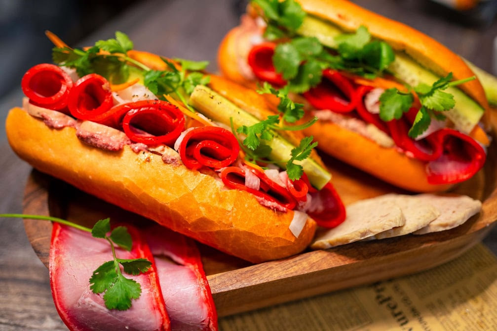 Gion Banh Mi & Tea by null