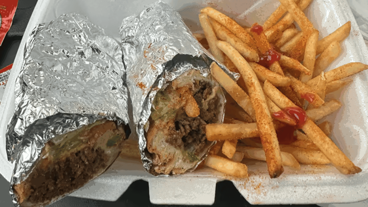 Halal Desi Pizza & Gyro's by null