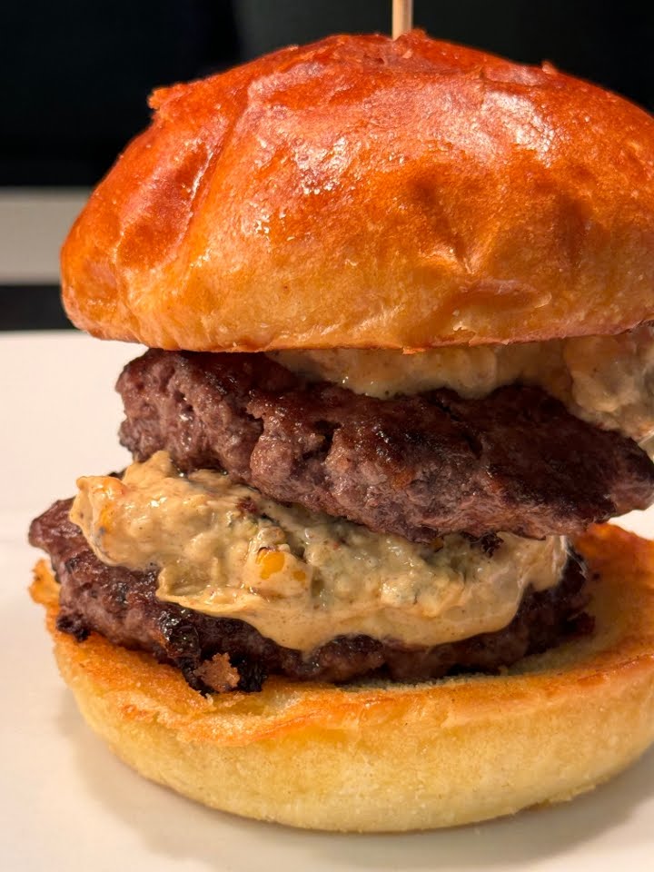 The Eagle Street by null