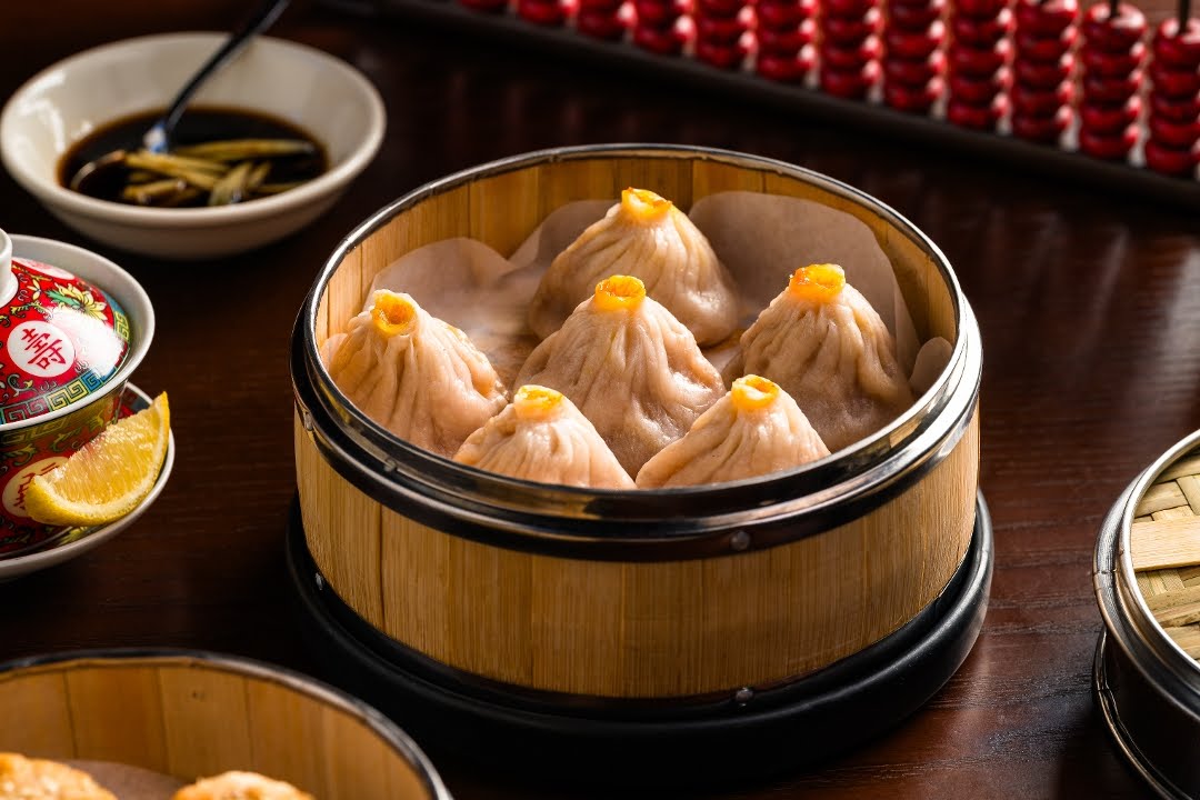 Red Sorghum 夜宴 by null