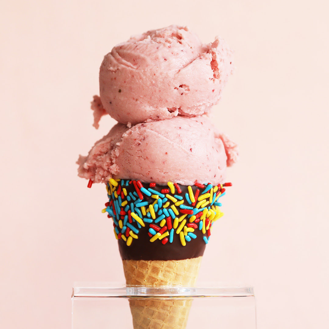 Davey's Ice Cream by null