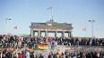 Berlin Duvarının Yıkılması ile ilgili video