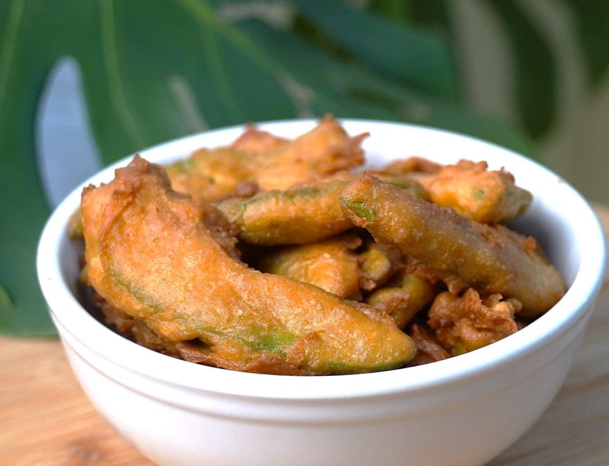 Conscious Plates by null