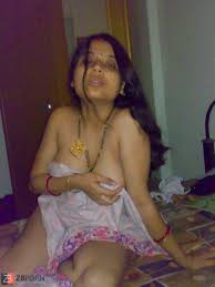 Housewife porn videos with hot busty milfs on xcafe jpg x Hot sexy housewives