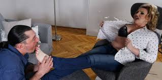 Maturenl when their husbands are at work these housewives love to play jpg x Mature nl