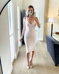 Milf in tight dress jpg x Milf in tight dress