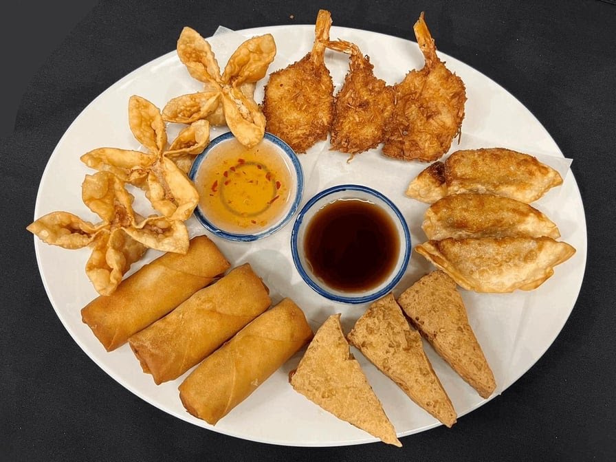 Ray's Rice & Noodle Bar by null