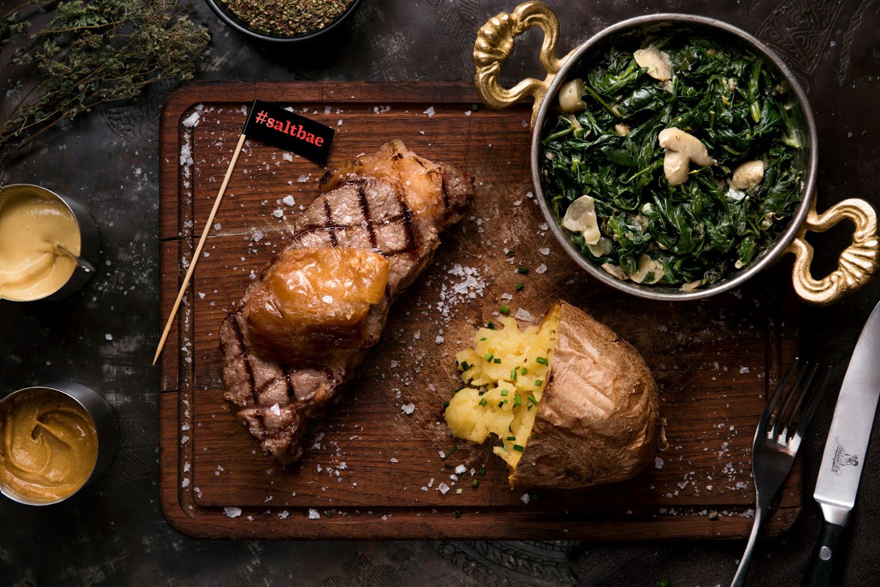 Saltbae Burger by null