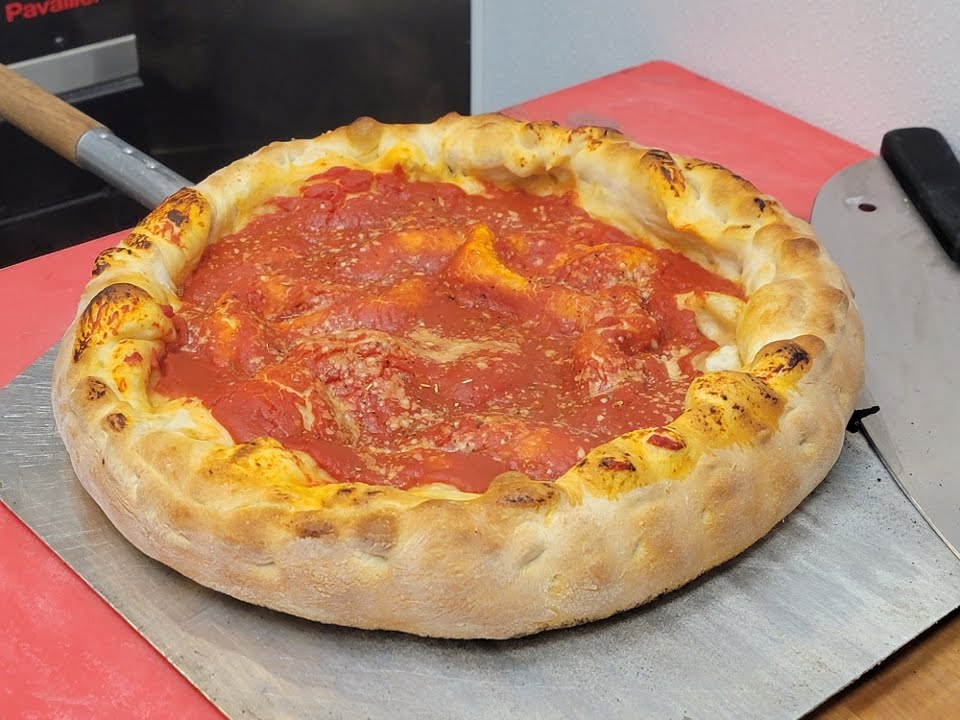 Edith's Pizza by null