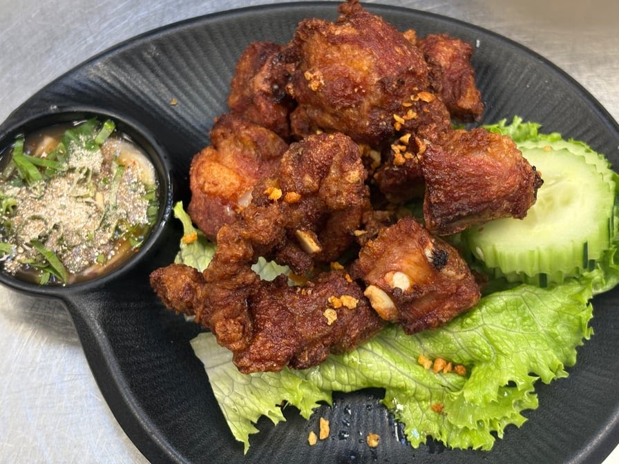 Krungthep Thai by null