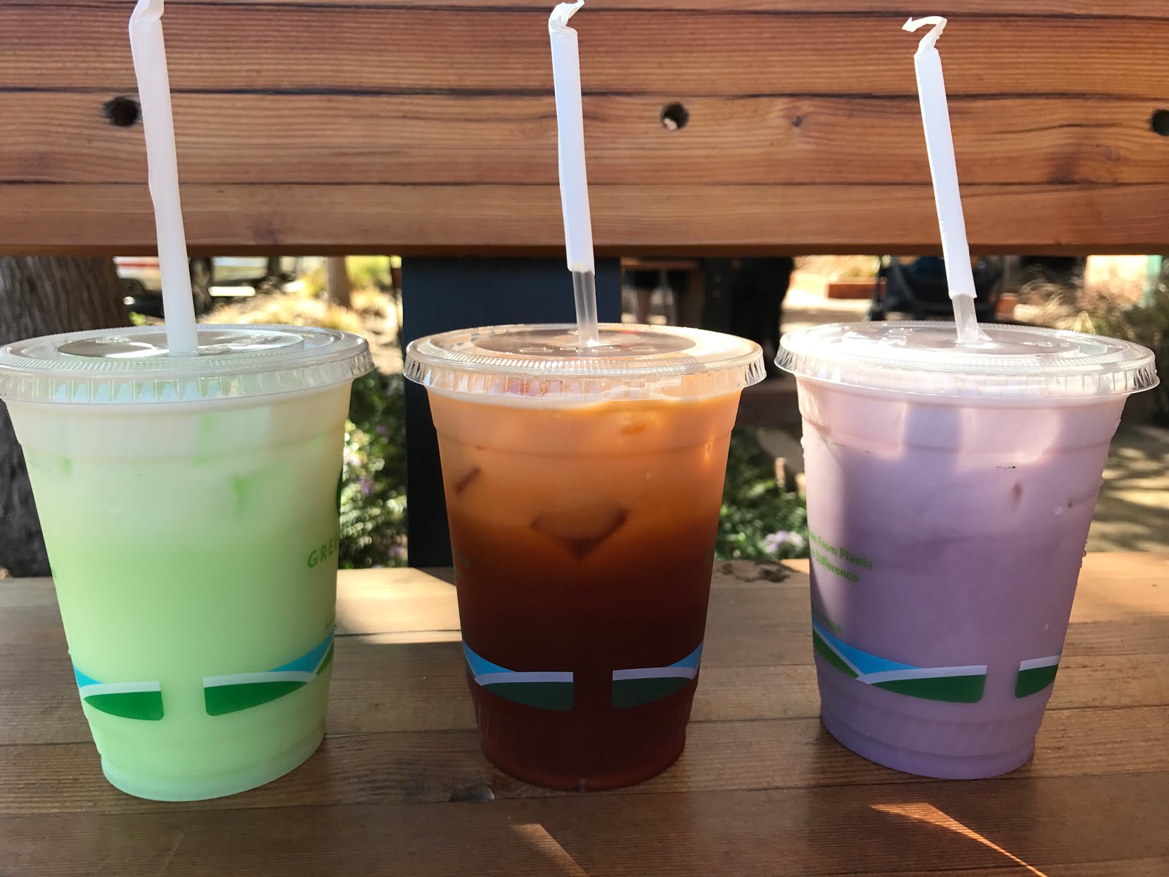 Mama Made Thai by null