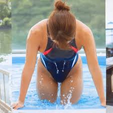 競泳水着　巨乳|Amazon.co.jp: FEESHOW セクシー ハイレグ レオタード パテントレザー オープンクローチ 巨乳露出 光沢 過激 ボディースーツ  レディース 競泳水着 コスプレ コスチューム ブルー 2XL : ホビー