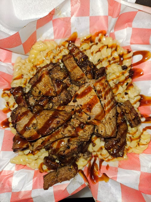 Bell Heir's BBQ by null