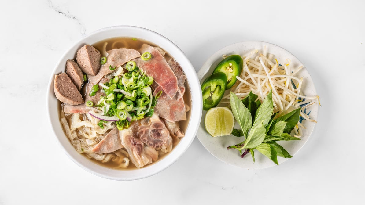 Pho Hung on 82nd by null