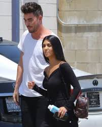 Kourtney kardashian sexy jpg x Kourtney kardashian sexy