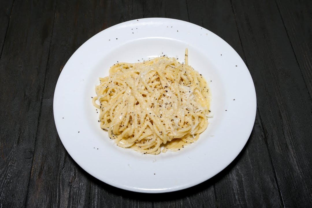 Lucia Pizzeria by null