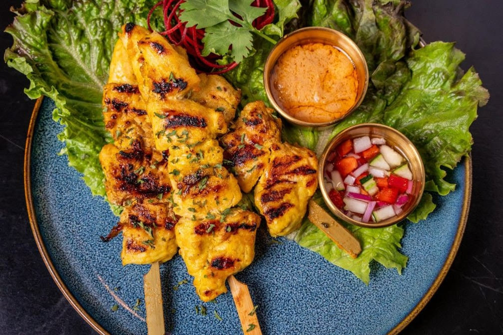 Arom Dee Thai by null
