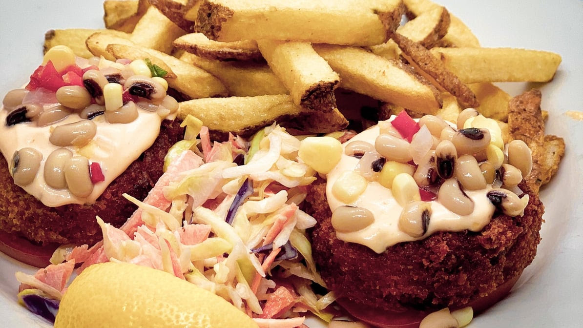 Street Restaurant and Bar by null