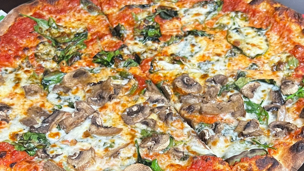 Ozzy's Apizza by null