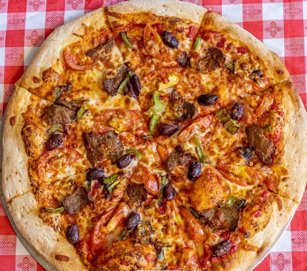 La Villa Pizzeria by null