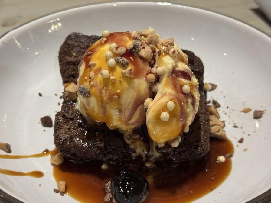 Ty's Roadside Coastal Kitchen by null