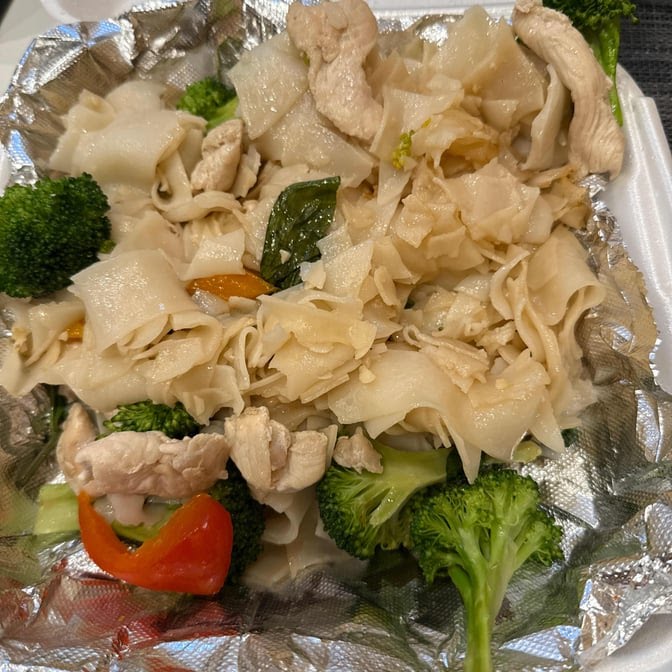 Chanon Thai Café by null