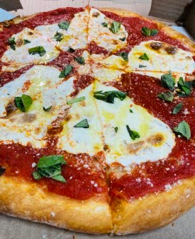 Lido's Restaurant & Pizzeria by null