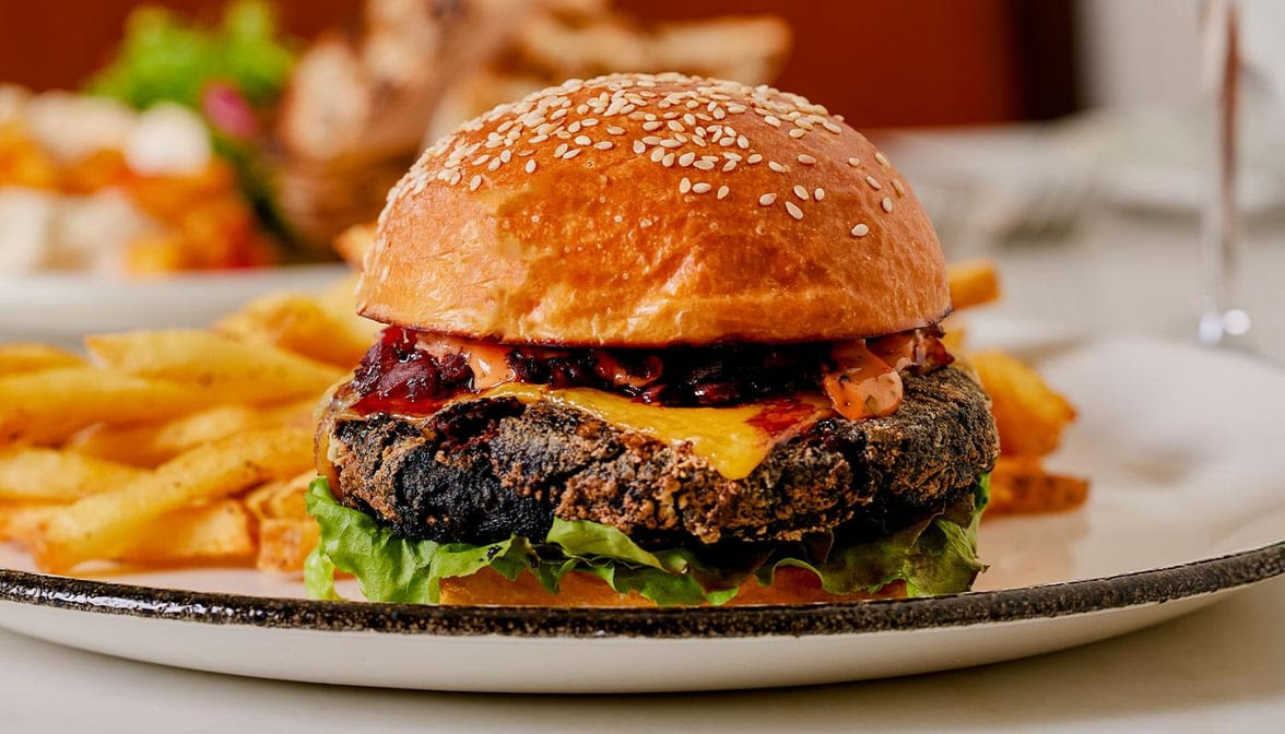 The Victor Restaurant and Bar by null