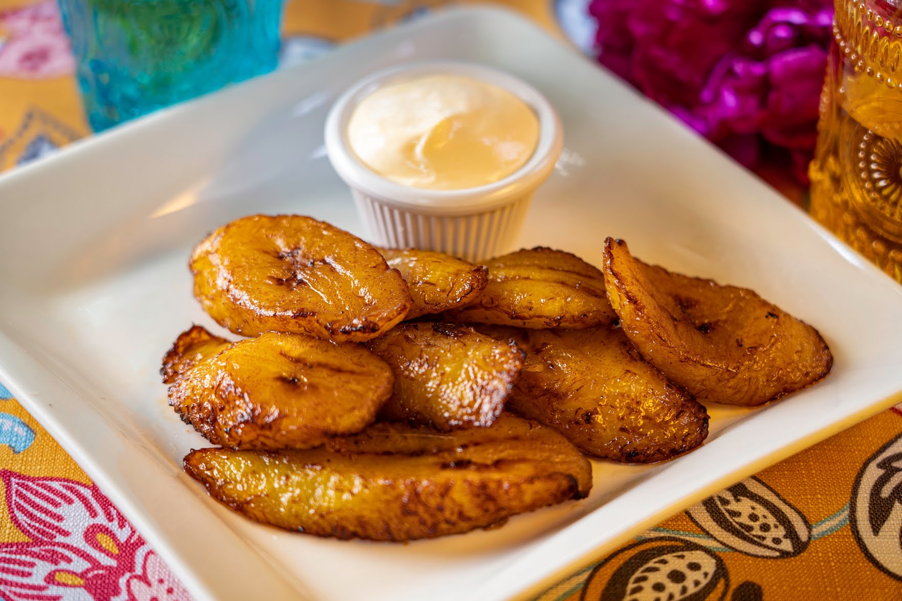 Dos Arepas - Venezuelan Kitchen by null