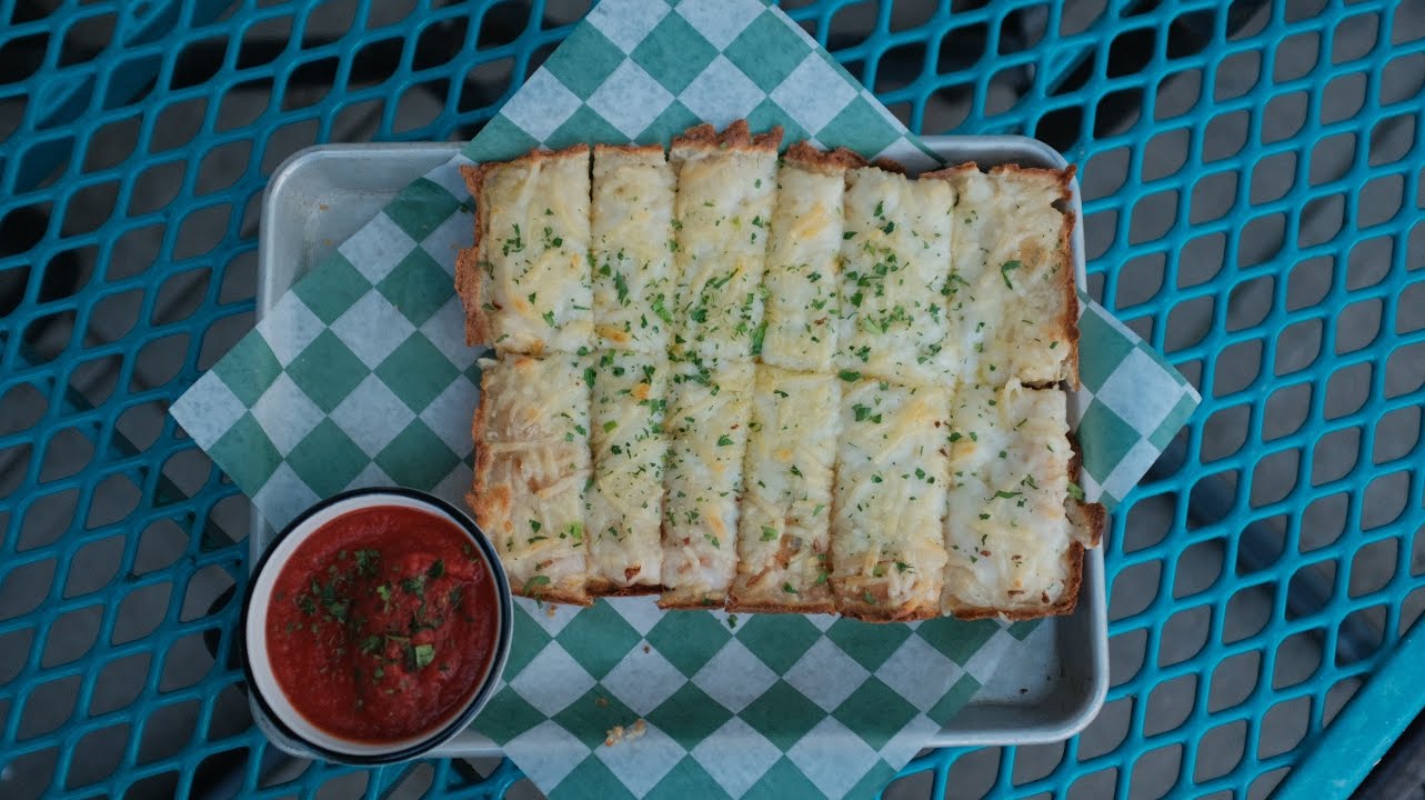 Wrecktangle Pizza by null