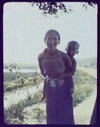 Маленький сын и голая мать|Мать сфотографировала обнаженного отца с маленьким сыном в душе и попала  под суд | Пикабу