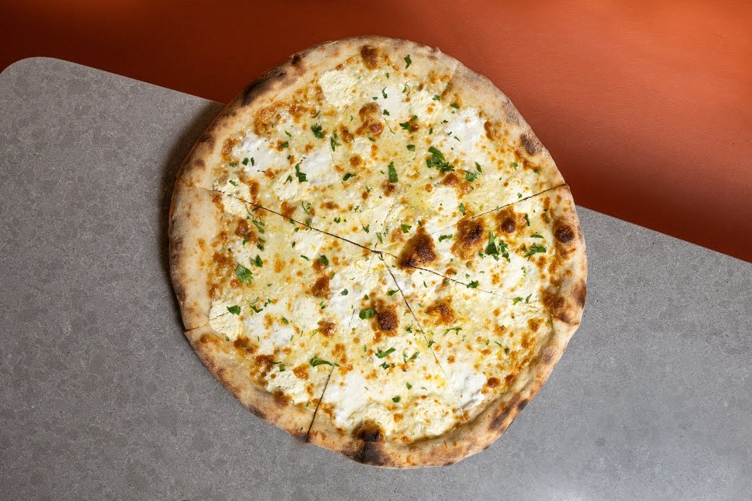 Norm’s Pizza by null