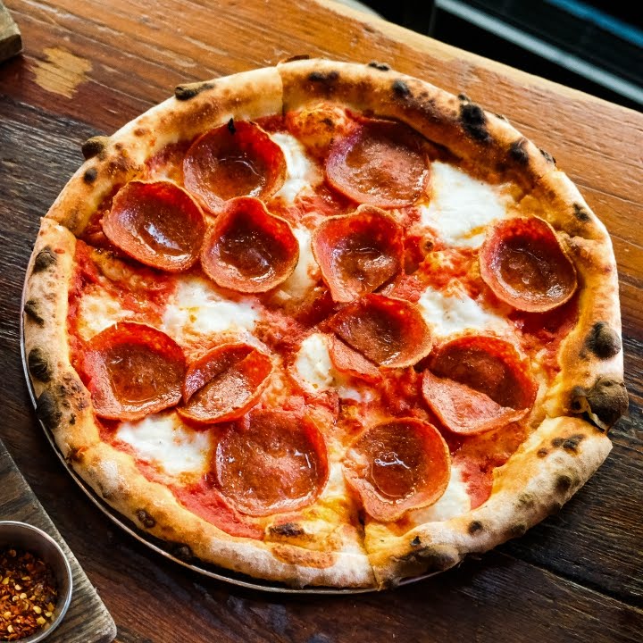 Parlor Pizza Bar River North by null