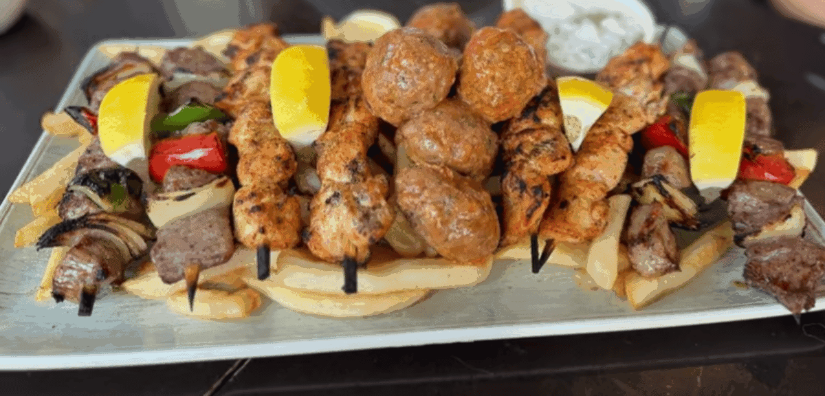 Mazah Mediterranean Eatery by null