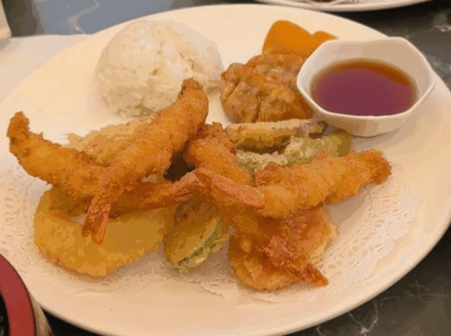 Mizukiyama Sushi by null