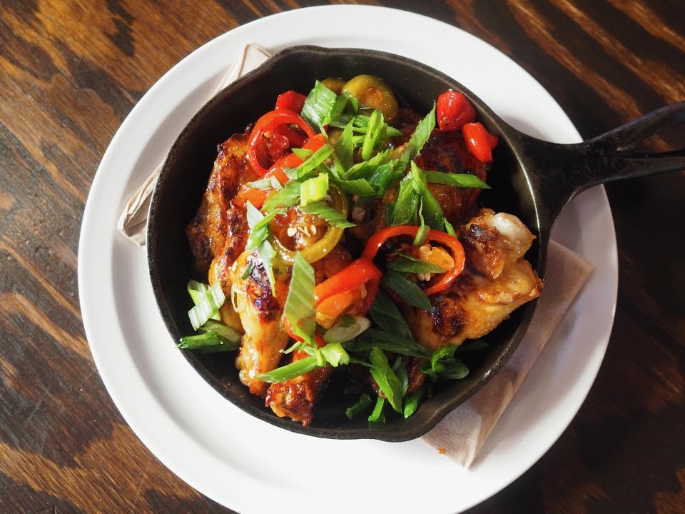 Taos Taproom by null