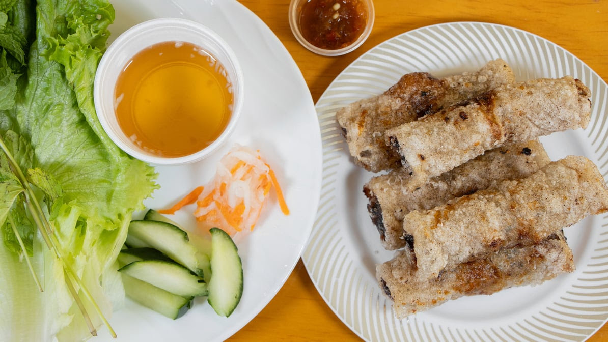 Com Tam Thuan Kieu by null
