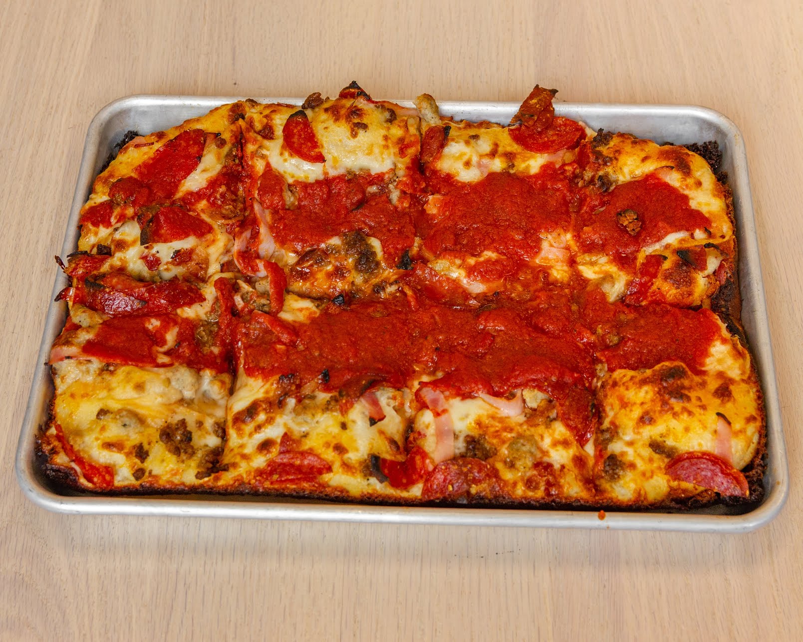 Detroit Pizza Bar by null